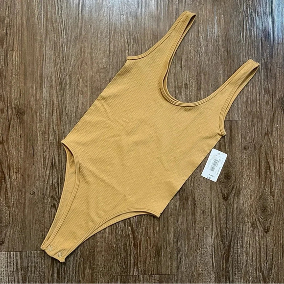flirtitude Tops - Flirtitude Honey Beige Ribbed Scoop Neck Tank Bodysuit XS